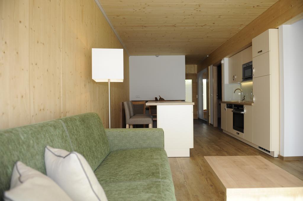Premium Appartements Sonnenbahn Санкт-Міхель-ім-Лунгау Екстер'єр фото