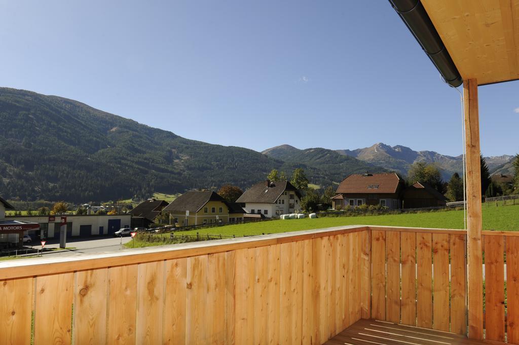 Premium Appartements Sonnenbahn Санкт-Міхель-ім-Лунгау Екстер'єр фото