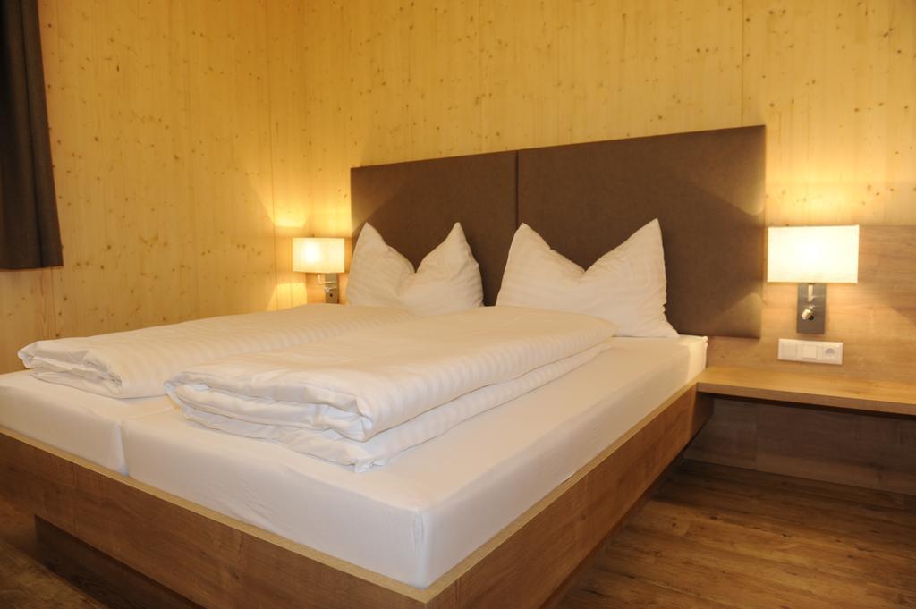 Premium Appartements Sonnenbahn Санкт-Міхель-ім-Лунгау Екстер'єр фото